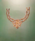Gala Article Choker Necklace