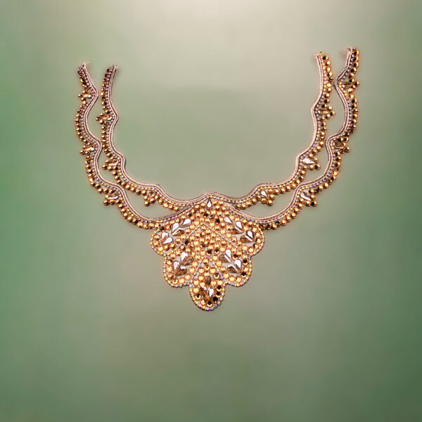 Gala Article Choker Necklace