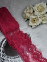 Ornate Filigree Scalloped Lace Border - Image 11
